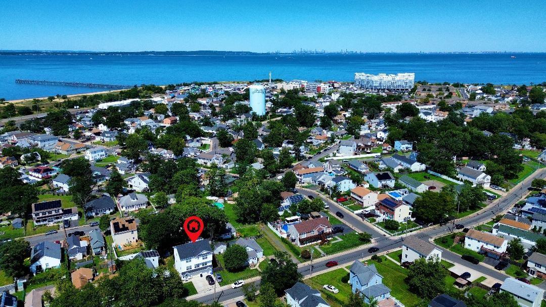217 Seeley Ave, Keansburg Boro, New Jersey 07734-1141, États-Unis