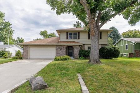 1041 Belle Mar Drive, West Des Moines, Iowa 50266, Stati Uniti