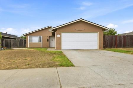 260 Ranchito Drive, Hollister, California 95023, USA