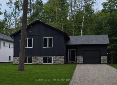 3183 COVE AVENUE, Innisfil, Ontario L9S 2K7, Canada