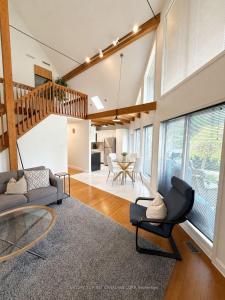 463 ECKFORD AVENUE, Saugeen Shores, Ontario N0H 2L0, Canada