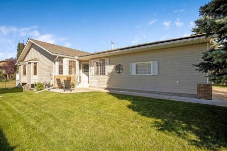 501 RIVERSIDE DRIVE NW, High River, ألبرتا T1V 1T5, كندا 