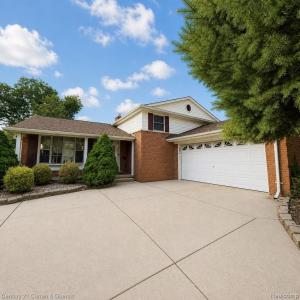 4580 Parkside Boulevard, Allen Park, Michigan 48101, Stati Uniti