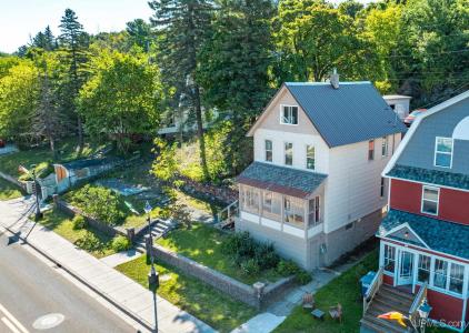913 College, Houghton, Michigan 49931, Stati Uniti