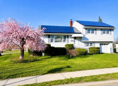 477 Chestnut Avenue, South Hackensack, New Jersey 07606, USA