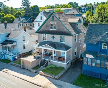 107 E Montezuma, Houghton, Michigan 49931, Stati Uniti