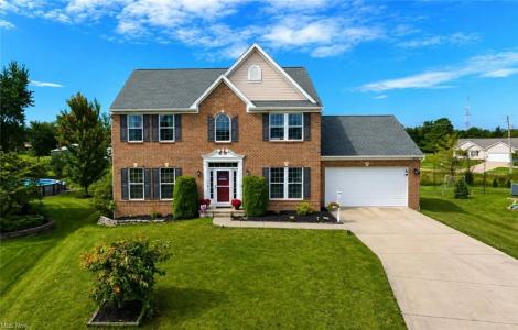 10065 Meadow Ridge Dr, Streetsboro, Ohio 44241, USA