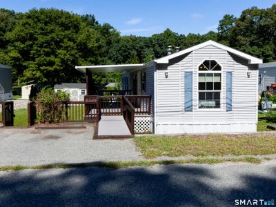 56 Sweetbriar St, Norwich, Connecticut 06360