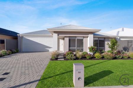 32 Kalbarri Way, Dawesville, WA 6211, Australia