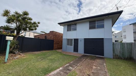 2 Warde Street, Scarborough, QLD 4020, Australia