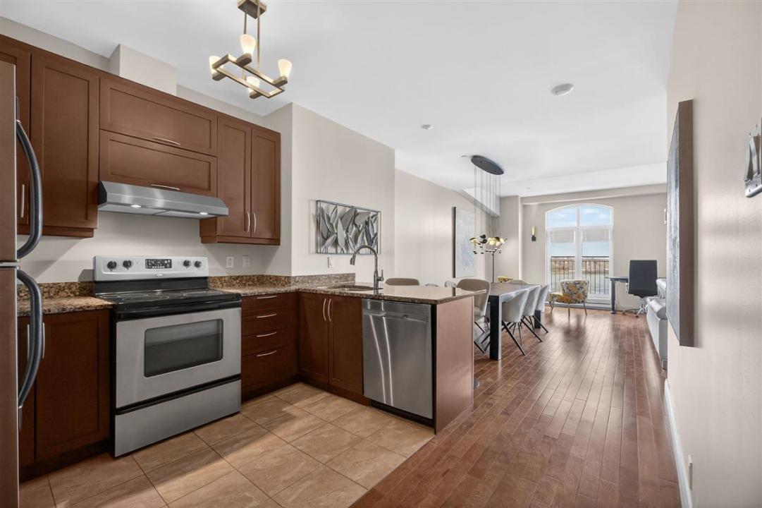 1000 Rue de la Commune E., Montréal (Ville-Marie), Quebec H2L 5C1, Kanada