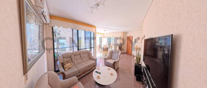 Mendoza 5100, Villa Urquiza, Capital Federal 00001, الأرجنتين 