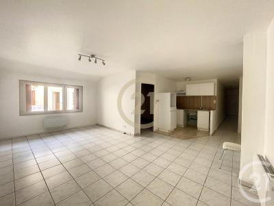Sens, Bourgogne 89100, France