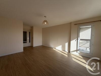 Torcy, Île-de-France 77200, France