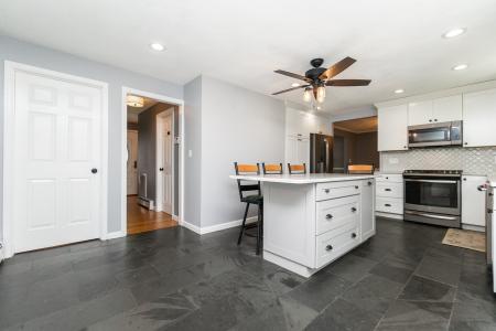63 Bow St, Saugus, Massachusetts 01906, USA
