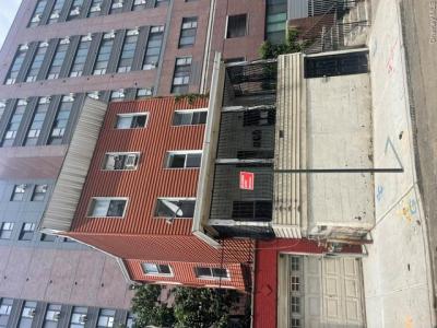 1897 Longfellow Ave., Bronx, New York 10460, HOA KỲ