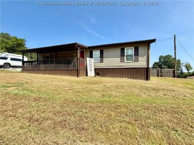 84 Broughton Lane, Ripley, West Virginia 25271, USA