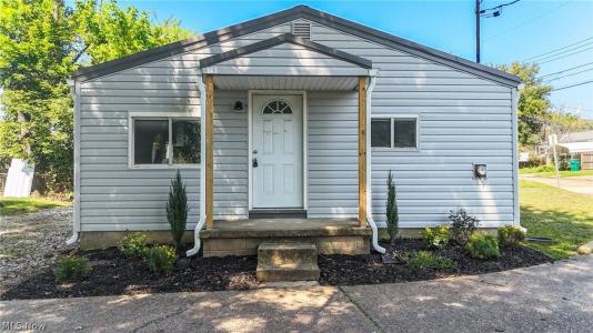 2111A Stella Court, Parkersburg, West Virginia 26104, USA