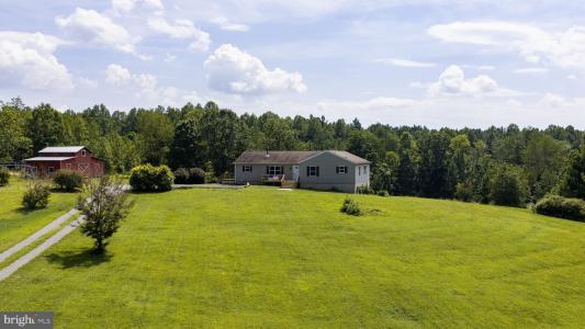 1245 Parish Road, Reva, Virginia 22735