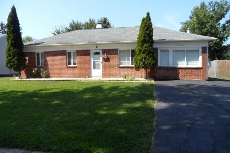 1360 N Elmwood Drive, Aurora, イリノイ 60506, アメリカ合衆国