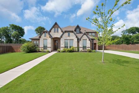 810 Sundown Court, Midlothian, 得克萨斯州 76065, 美国