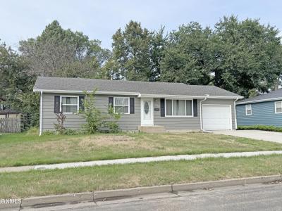 2108 Saint Benedict Drive, Bismarck, North Dakota 58501, USA