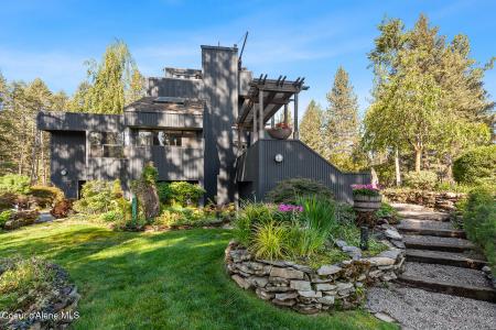 355 S Hidden Cove RD, Coeur D'alene, Idaho 83814, USA