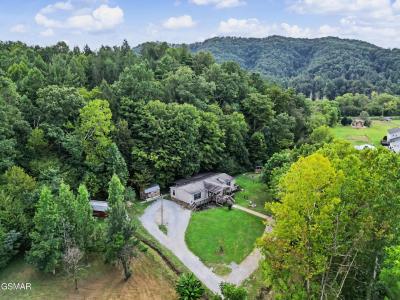 4748 Bogard Road, Cosby, Tennessee 37722, USA