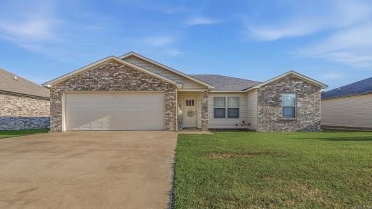 205 Stacy Drive, Paragould, Arkansas 72450, USA