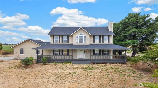 12035 Downey Road, La Conner, Washington 98257, USA