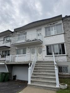 8839-8841  Rue Lithuania, Montréal (LaSalle), Québec H8R 2S1, Canada