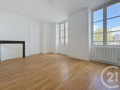 Melun, إيل دي فرانس 77000, فرنسا