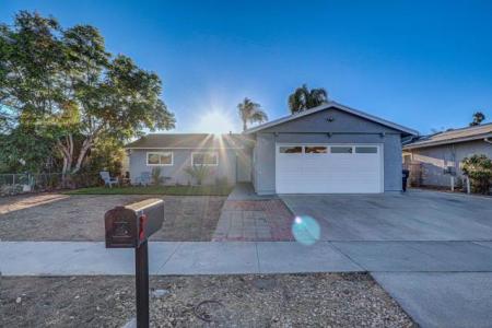 631 Charles Dr., Oceanside, California 92057, USA