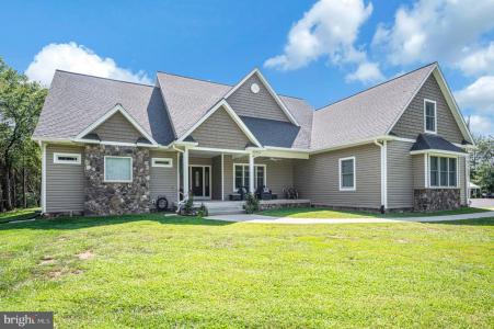 1651 Sowego Road, Catlett, Virginia 20119, USA