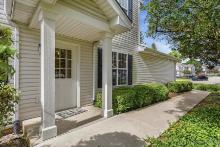2471 Stoughton Circle , 2471, Aurora, Illinois 60502, USA