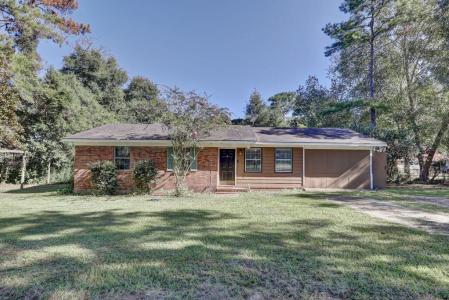 141 Aryola Drive, Bainbridge, Georgia 39817, USA