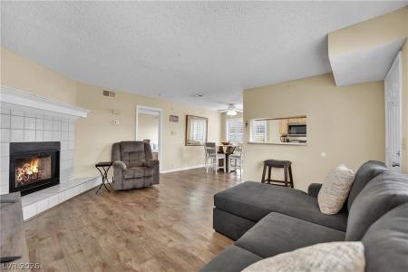5340 Rod Court #102, Las Vegas, Nevada 89122, USA