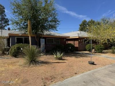 1902 W Avenue L, Lancaster, California 93534, USA