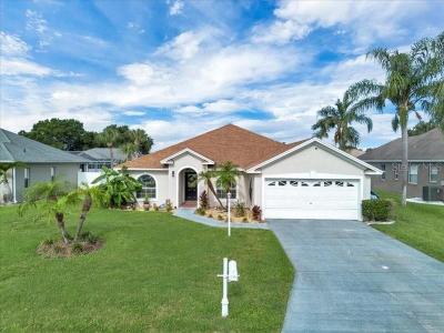 344 RUBY LAKE Loop, Winter Haven, Floride 33884, États-Unis