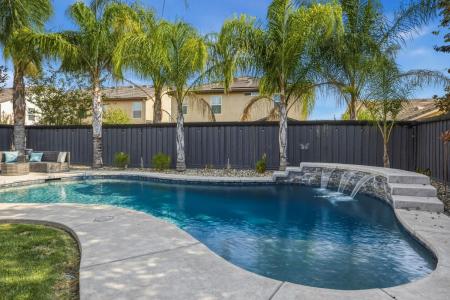 333 Bramble Court, Roseville, California 95747, USA