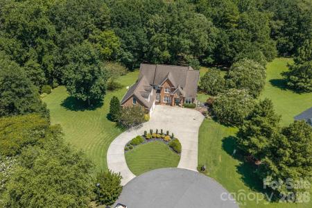 231 Silver Creek Lane, Shelby, North Carolina 28152, USA