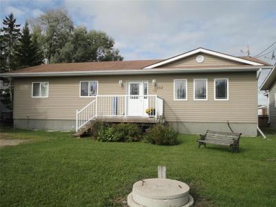 232 STROLLWAY STREET, Winnipeg Beach, Manitoba R0C 3G0, Canada