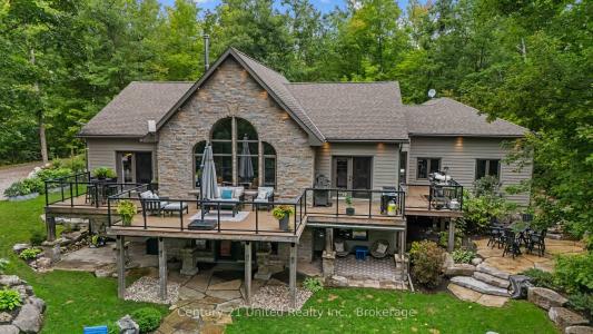 37 MITCHELL CRESCENT, Trent Lakes, Ontario K0L 1J0, Canadá