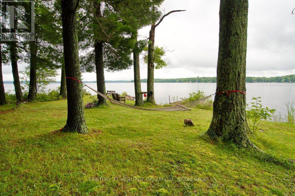 148B OAK SHORES LANE, Frontenac (frontenac South), Ontario K0H 2V0, Canadá