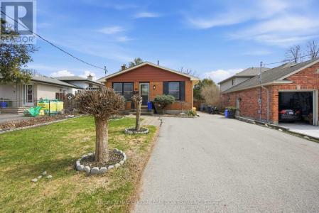 810 EASY STREET, London South (south R), Ontario N6C 4Z6, Canada