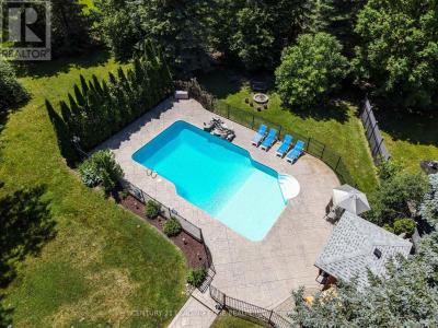 6 STONEGATE STREET, Whitchurch-Stouffville-, Ontario L0H 1G0, Canada
