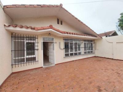 Plan 12 de hamacas, Calle 1 , Norte, Santa Cruz 00001, Bolivia