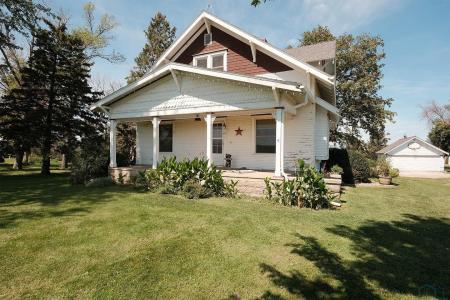 2708 450th Street, Ireton, Iowa 51027, USA