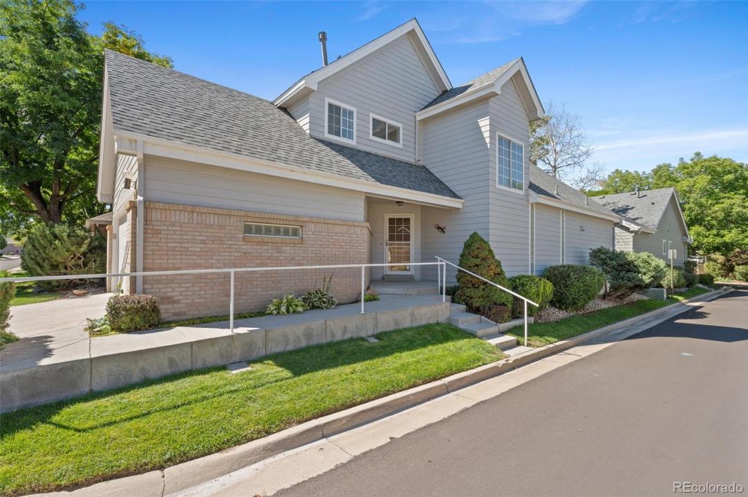 2215 S Kenton Street, Aurora, Colorado 80014, États-Unis