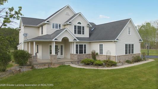 141 Twin Ponds Lane, Okemos, Michigan 48864, USA